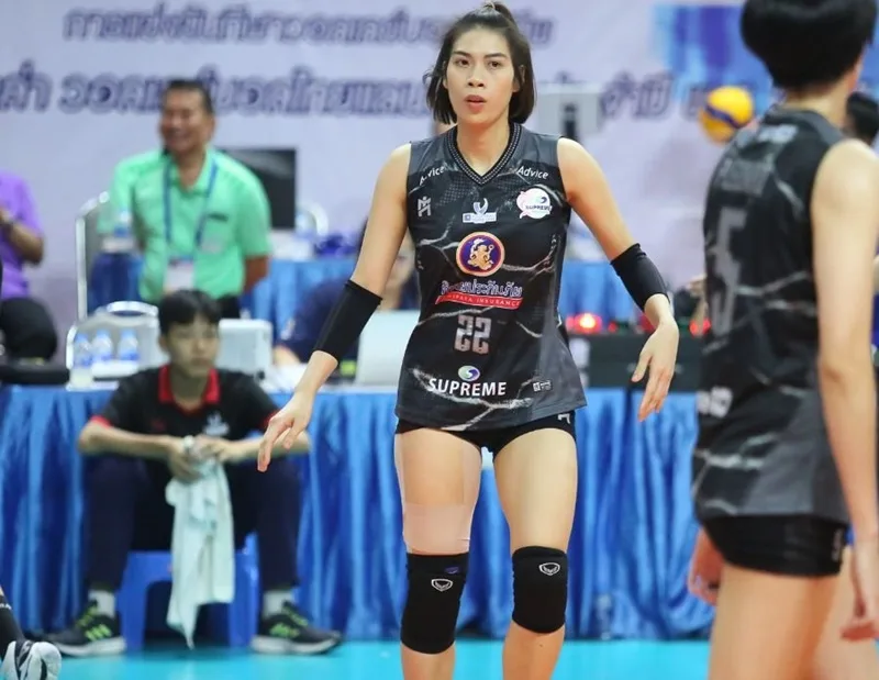 lam oanh bong chuyen