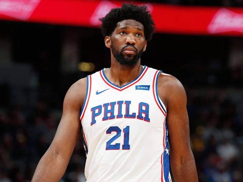 joel embiid tieu su su nghiep va hanh trinh chinh phuc nba