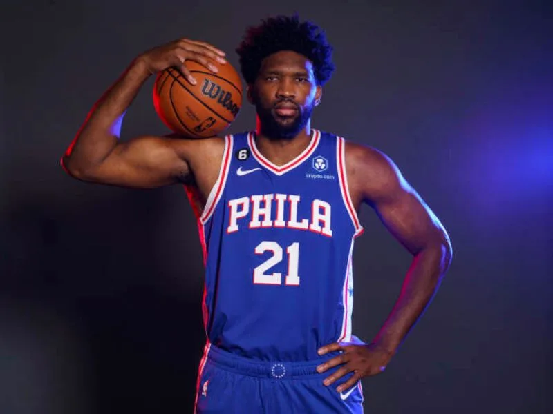 joel embiid tieu su su nghiep va hanh trinh chinh phuc nba